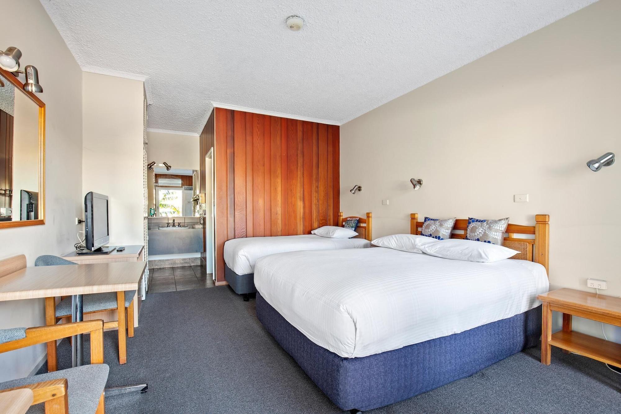 Banjo Paterson Motor Inn Lakes Entrance Extérieur photo