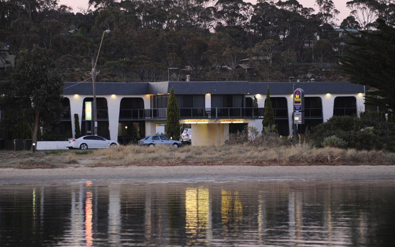 Banjo Paterson Motor Inn Lakes Entrance Extérieur photo