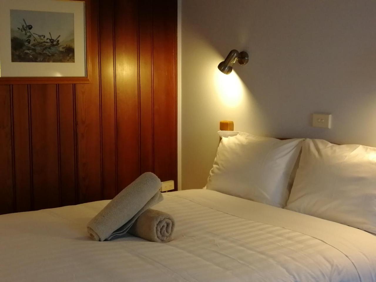 Banjo Paterson Motor Inn Lakes Entrance Extérieur photo