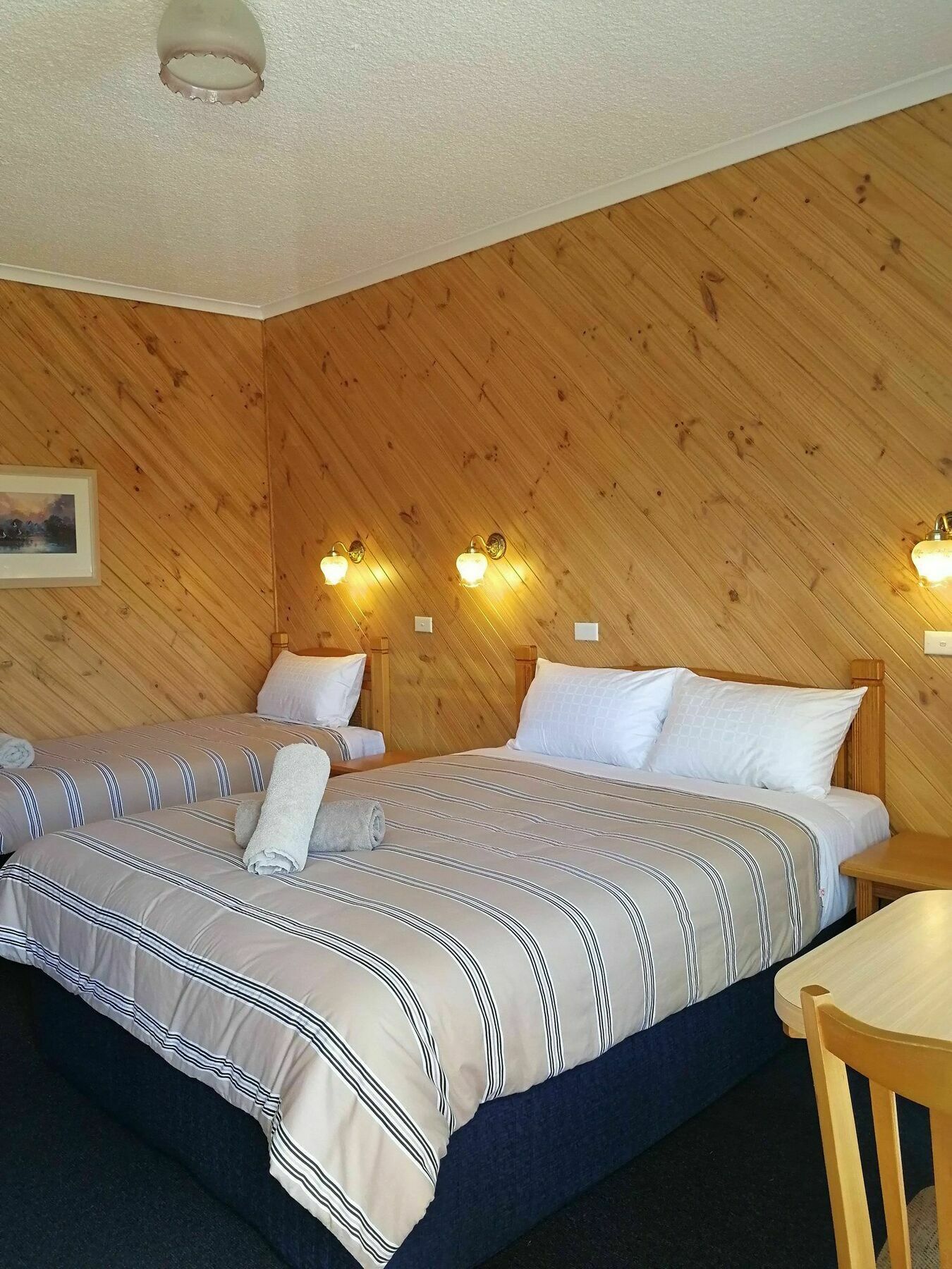 Banjo Paterson Motor Inn Lakes Entrance Extérieur photo