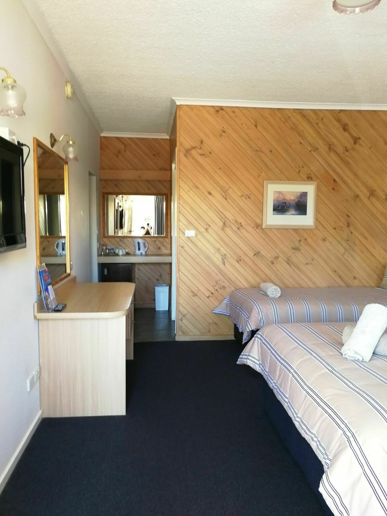Banjo Paterson Motor Inn Lakes Entrance Extérieur photo